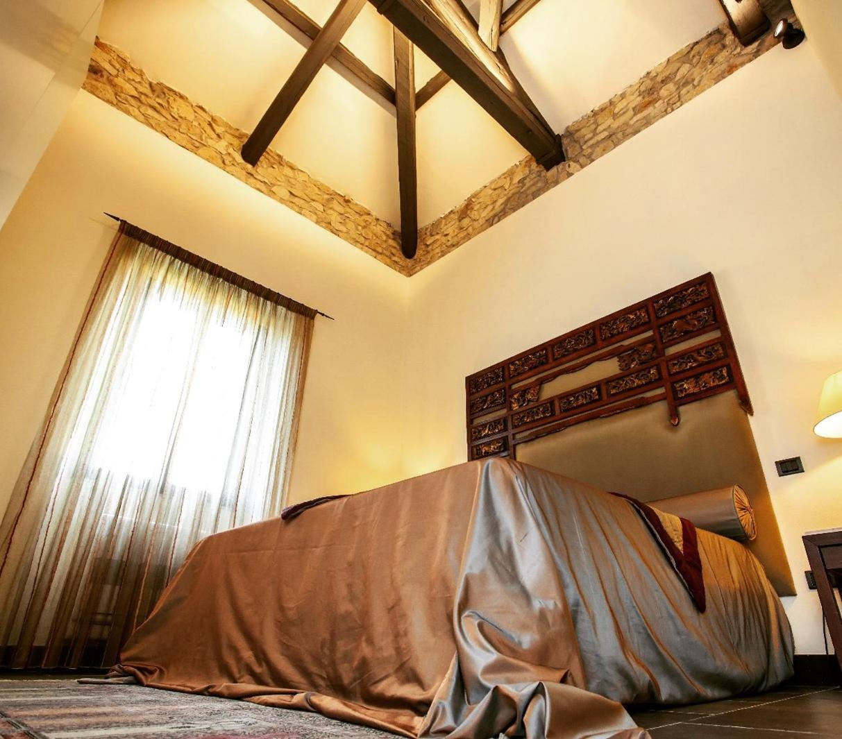 Bed and Breakfast Borgo Antico XIX Sec. Gesturi Экстерьер фото
