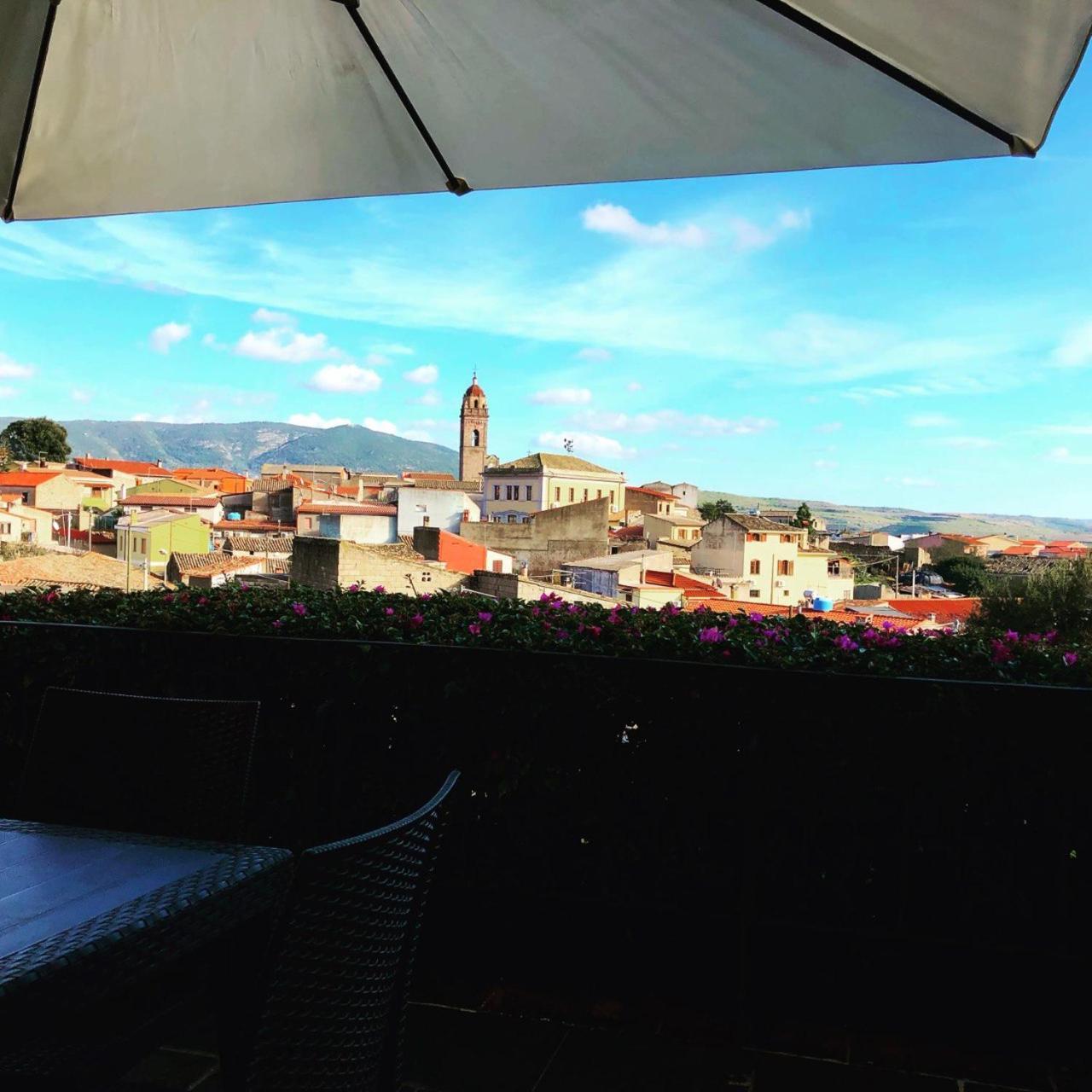 Bed and Breakfast Borgo Antico XIX Sec. Gesturi Экстерьер фото